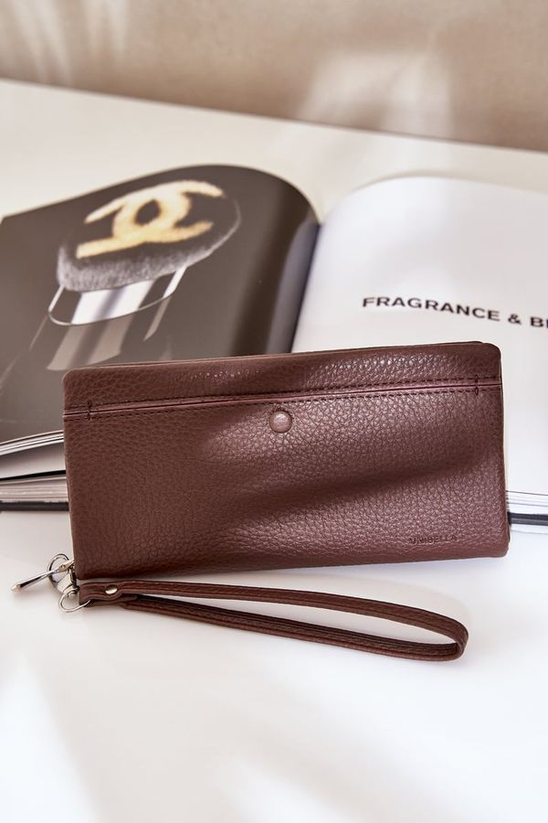 marka niezdefiniowana marka niezdefiniowana Large Women's Wallet With Embossing Eco Leather Chocolate Martiel