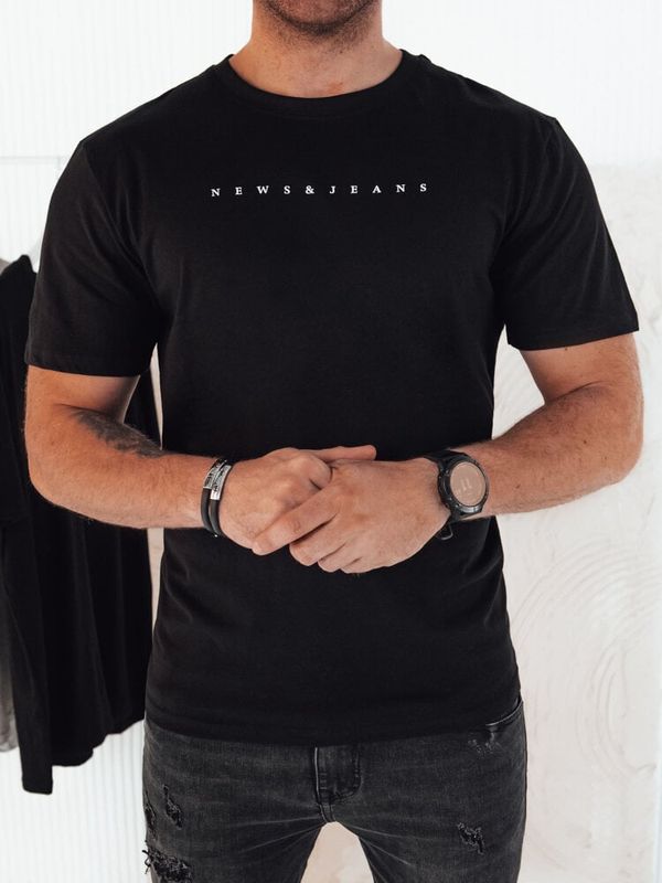 DStreet Men's T-shirt with black Dstreet print