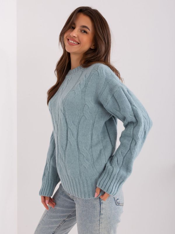Fashionhunters Mint sweater with cables and round neckline
