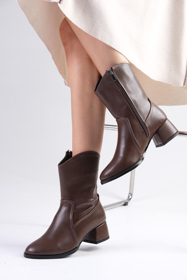 Mio Gusto Mio Gusto April Brown Women's Oval Toe Short Heeled Boots.