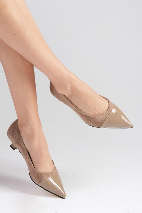 Mio Gusto Mio Gusto Elenor Mink Color Patent Leather And Suede Combination Short Heeled Shoes