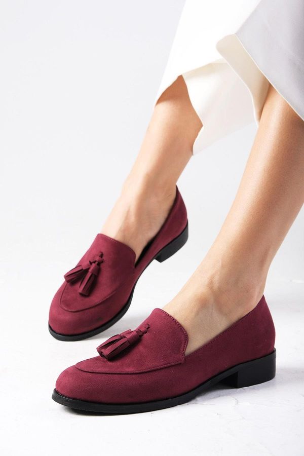 Mio Gusto Mio Gusto Iris Women's Claret Red Suede Oxford Casual Flat Shoes