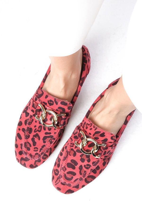 Mio Gusto Mio Gusto Myrcella Genuine Suede Orange Color Leopard Pattern Chain Accessory Blunt Toe Women's Loaf