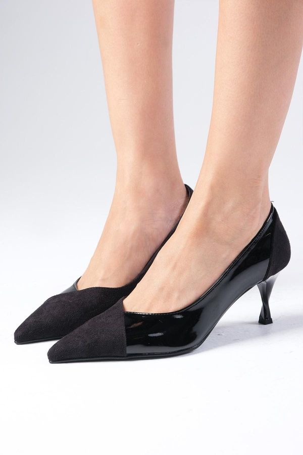 Mio Gusto Mio Gusto Wendy Black Color Suede And Patent Leather Women's Heeled Shoes