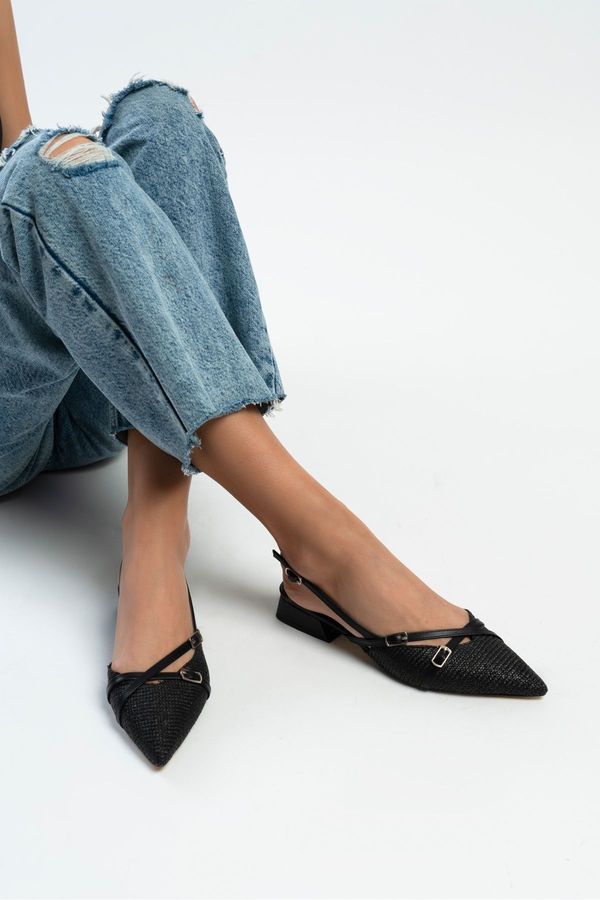 NİŞANTAŞI SHOES NİŞANTAŞI SHOES Jilly Black Special Woven Straw Buckle Detailed Short Heeled Women's Ballerinas