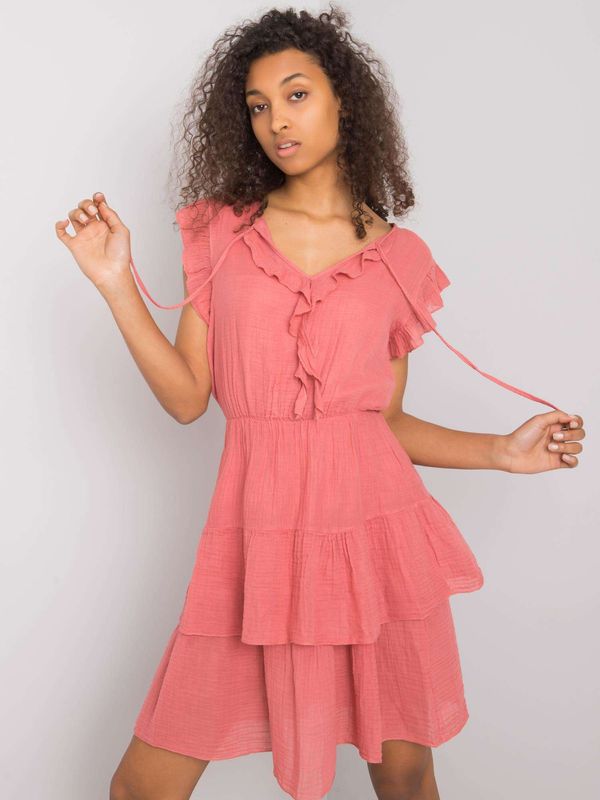 Fashionhunters OCH BELLA Pink bright dress with ruffles