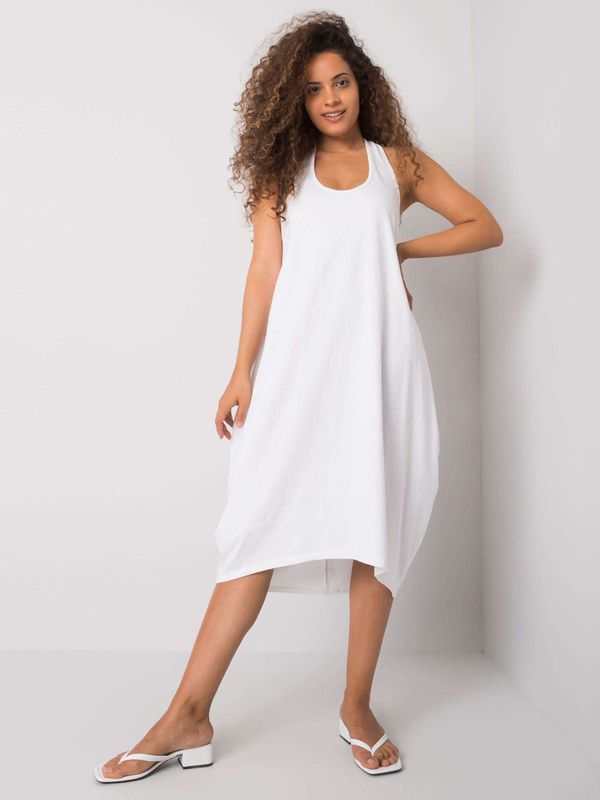 Fashionhunters OH BELLA White sleeveless dress