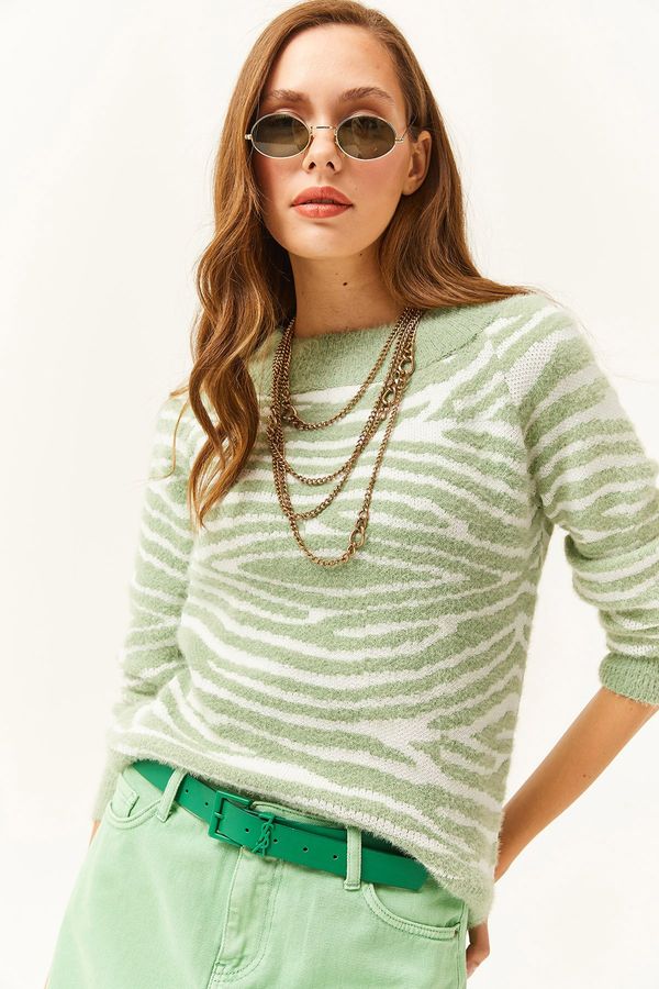 Olalook Olalook Women's Aqua Green Boat Neck Zebra Soft Textured Bearded Sweater