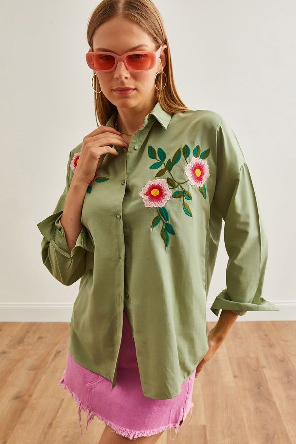 Olalook Olalook Women's Azalea Mold Green Embroidery Detailed Oversize Woven Shirt
