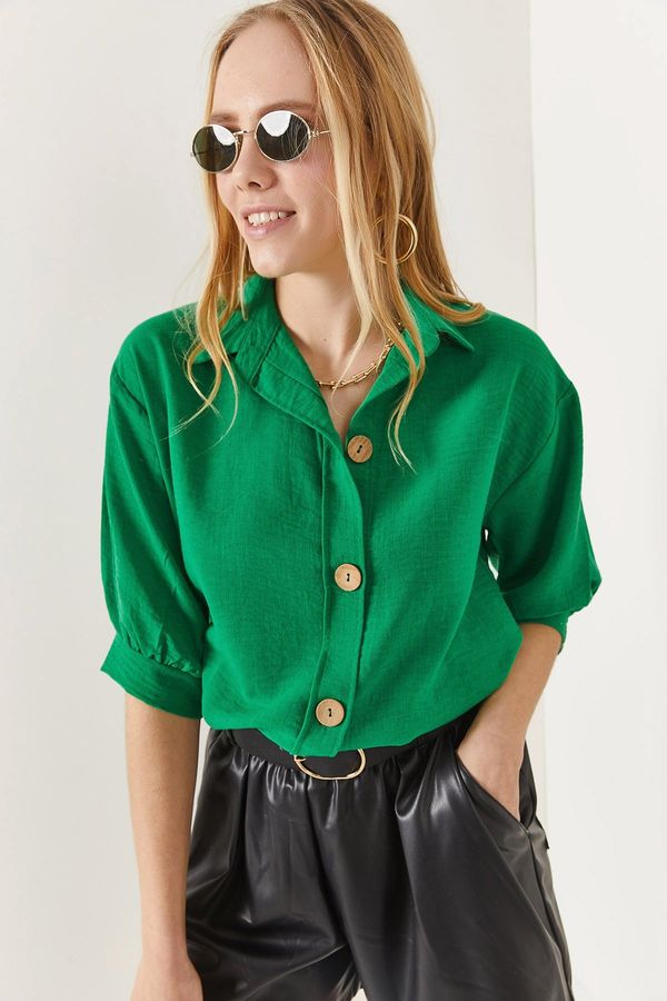 Olalook Olalook Women's Grass Green Striped Linen Shirt with Wooden Buttons 3/4 sleeve