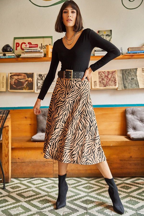 Olalook Olalook Women's Mink Zebra Elastic Waist, Suede Textured A-Line Skirt