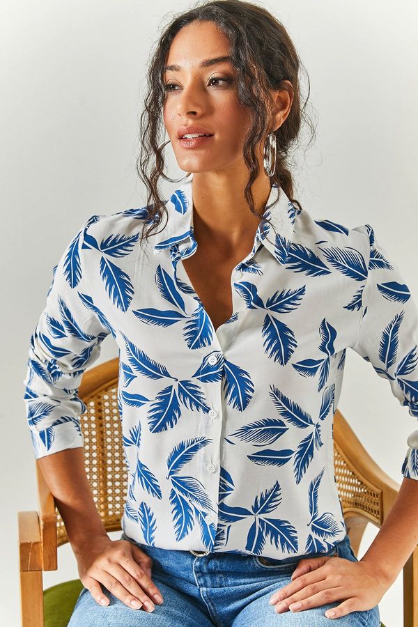 Olalook Olalook Women's Navy Blue Feather Pattern Shirt