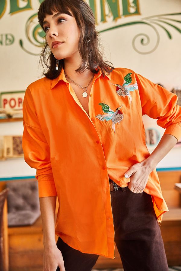 Olalook Olalook Women's Orange Bird Sequin Detailed Woven Boyfriend Shirt