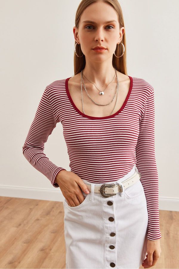 Olalook Olalook Women's Striped Burgundy Double-Sided Flexible Blouse