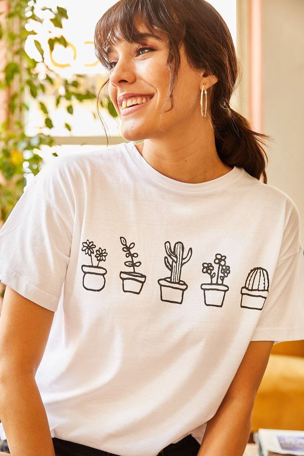 Olalook Olalook Women's White Cactus Printed T-shirt