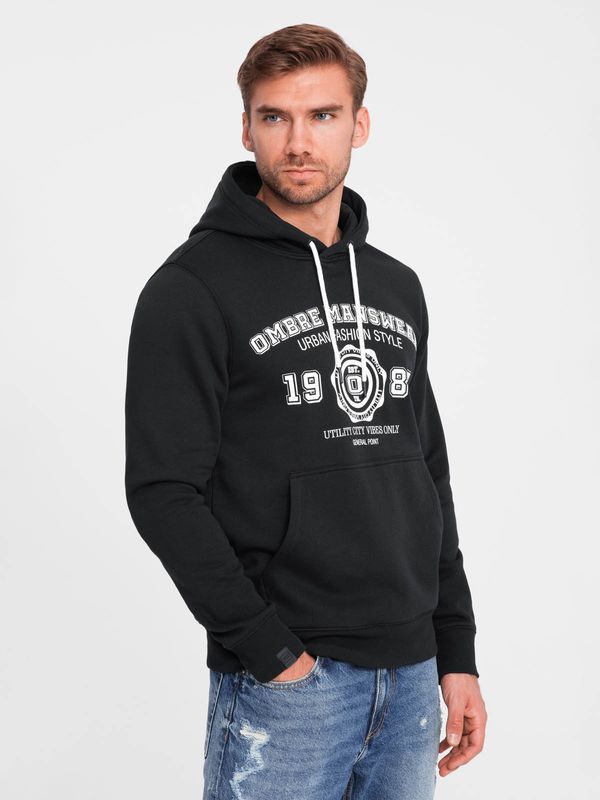 Ombre Ombre Men's kangaroo hoodie with college style print - black