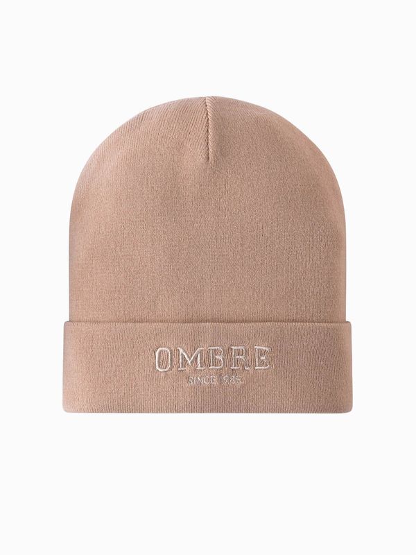 Ombre Ombre Men's knitted beanie cap with embroidered inscription - sand