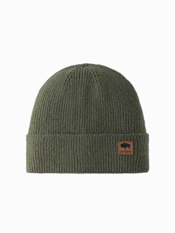 Ombre Ombre Men's knitted beanie cap with patch - olive