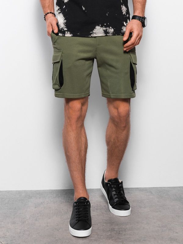 Ombre Ombre Men's shorts with cargo pockets - olive
