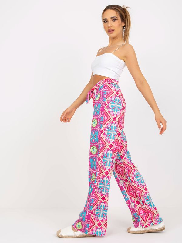 Fashionhunters Pink wide trousers made of patterned fabric