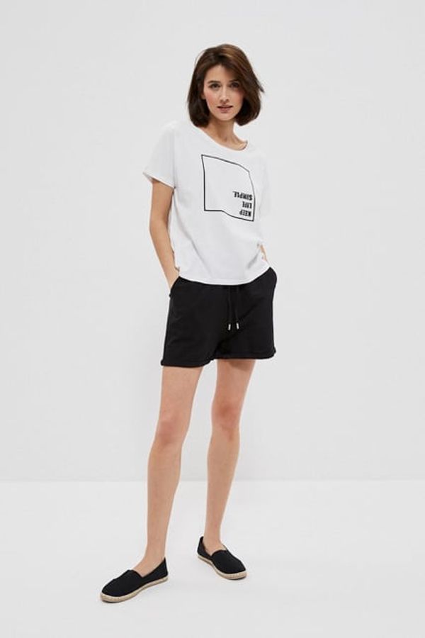 Moodo Plain cotton shorts