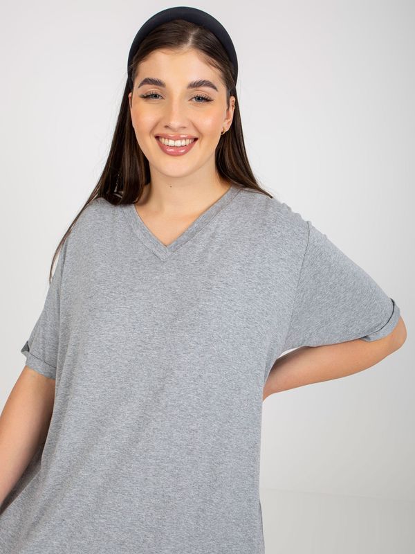 Fashionhunters Plain grey blouse of larger size with V-neck