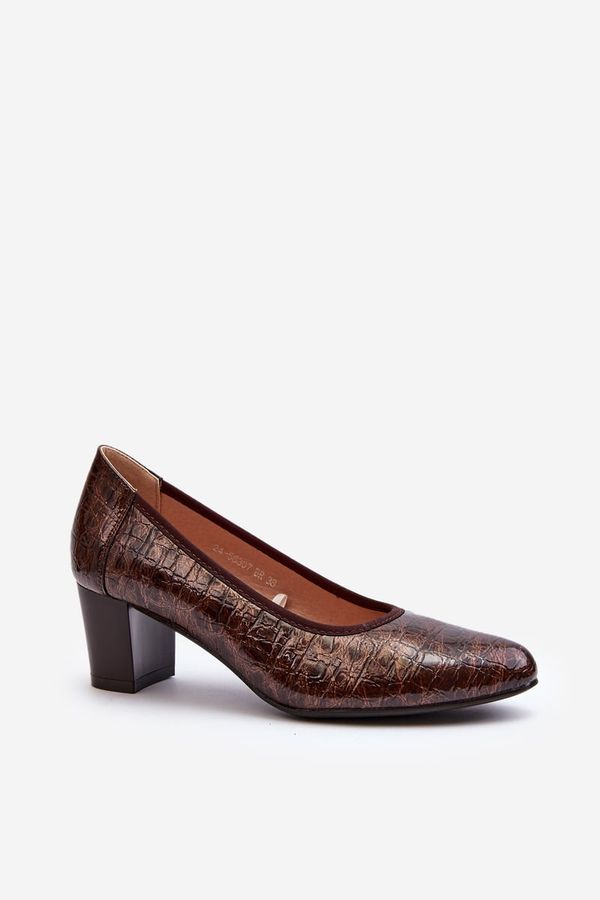 Kesi Pumps with embossed brown tin
