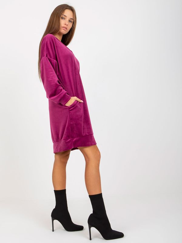 Fashionhunters Purple loose velour dress with pockets from RUE PARIS