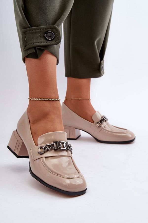 S. BARSKI S. BARSKI Beige Patent Leather Court Shoes S.Barski