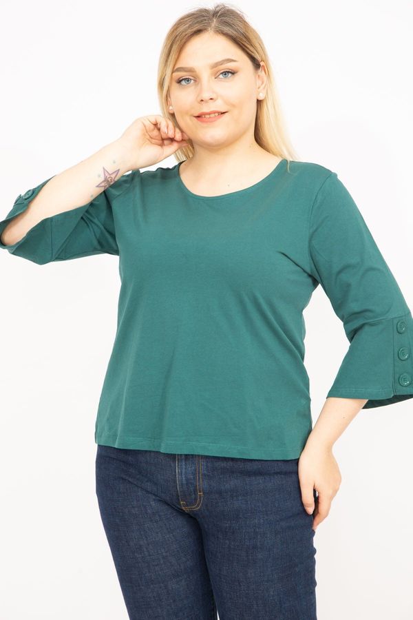 Şans Şans Women's Green Plus Size Cotton Fabric Sleeves Capri-Sleeved Blouse with Ornamental Buttons