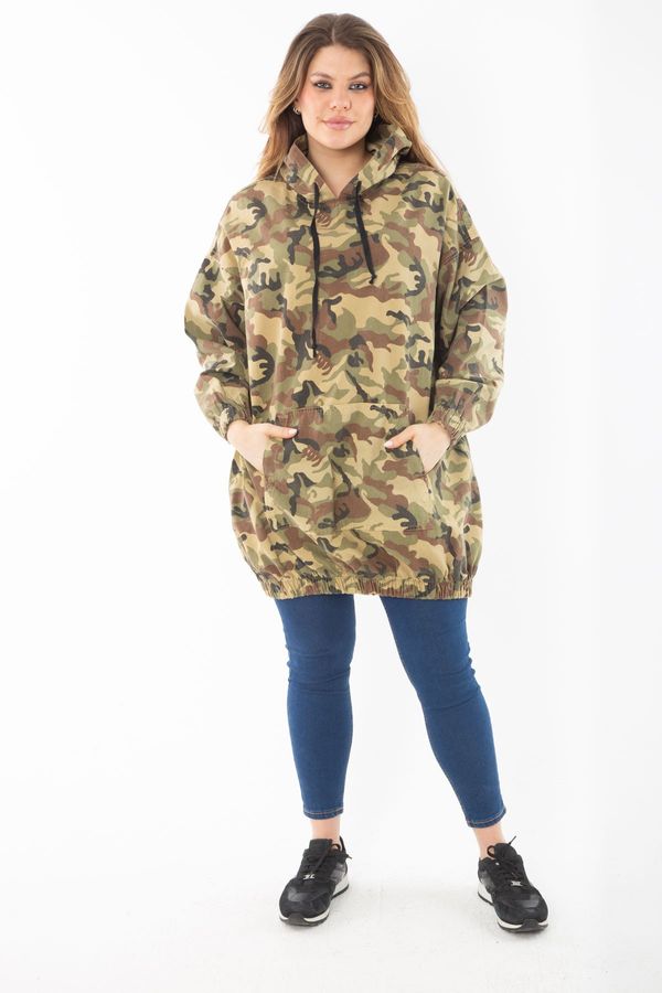 Şans Şans Women's Plus Size Khaki Casual Fit Camouflage Patterned Hooded Kangaroo Pocket Long Sweatshirt