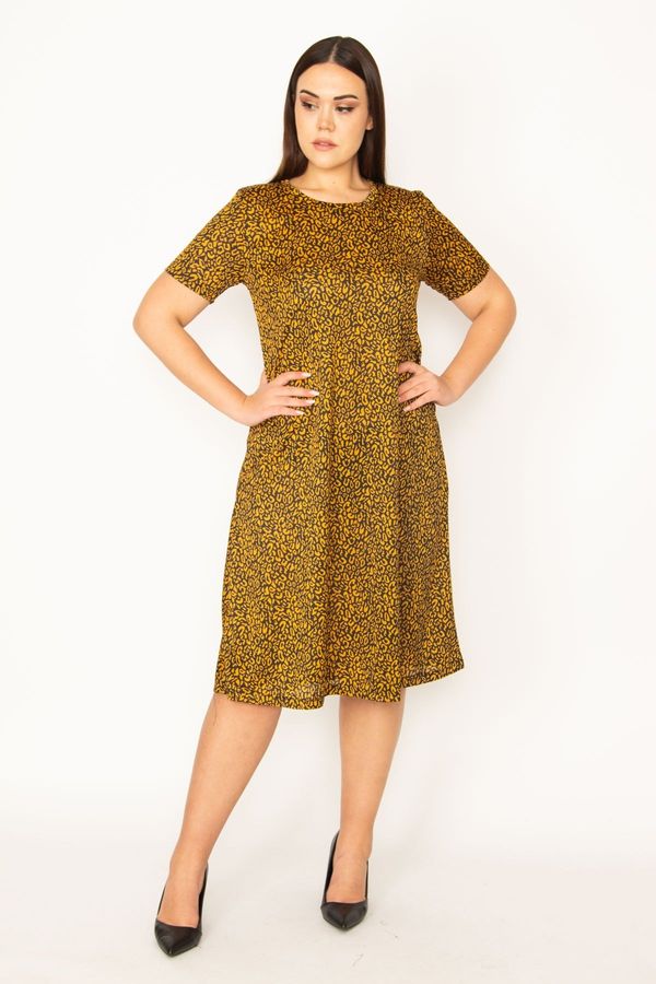 Şans Şans Women's Plus Size Mustard Thin Crepe Fabric Short Sleeve Patterned Dress
