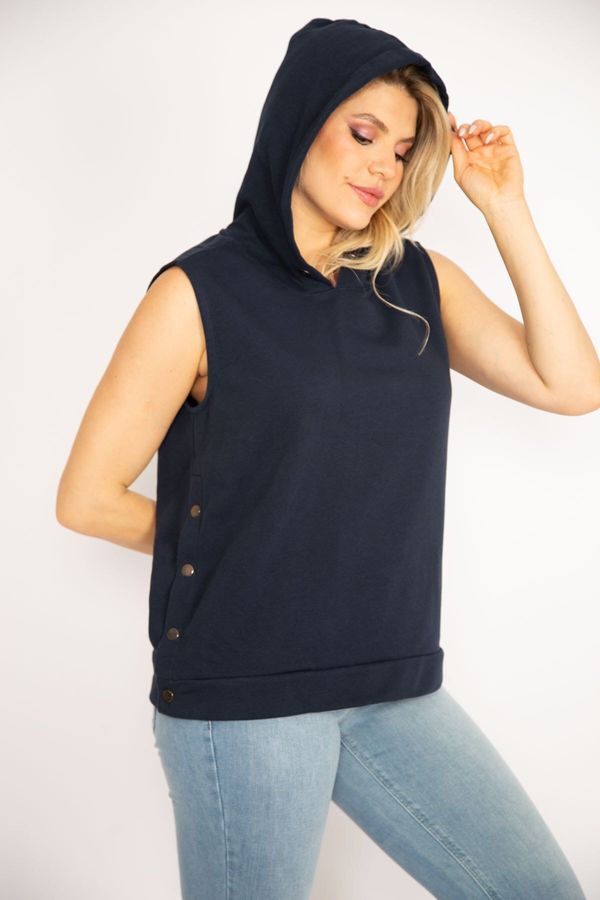 Şans Şans Women's Plus Size Navy Blue Sleeveless Sweatshirt with Slits on the Side.