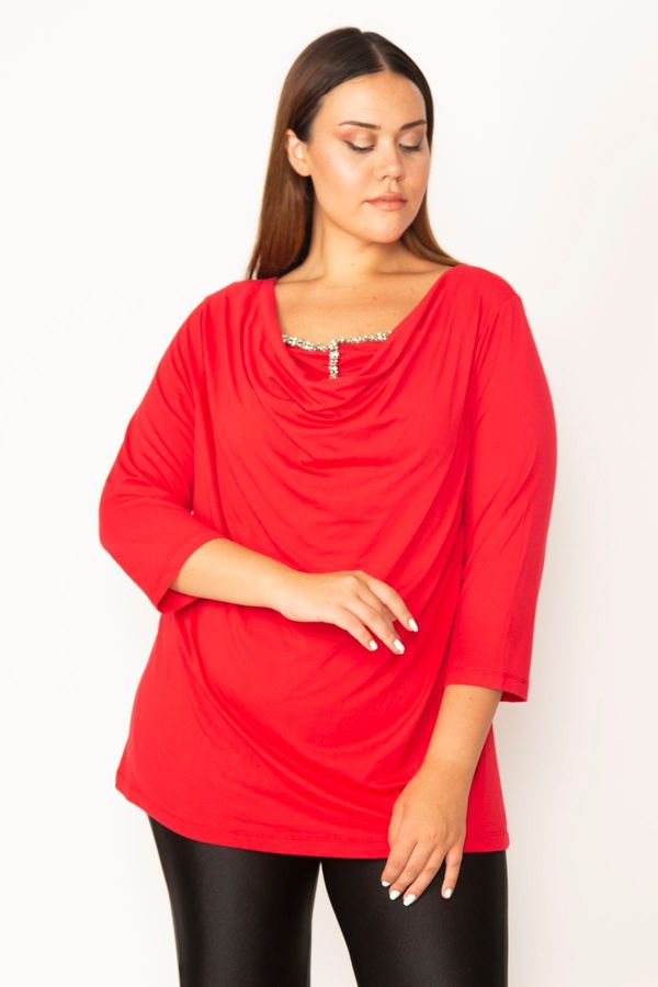 Şans Şans Women's Plus Size Red Low Collar Stone Detailed Capri Sleeves Blouse