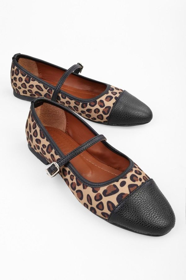 Shoeberry Shoeberry Women's Marny Leopard Patterned Belt Adjustable Ballerinas