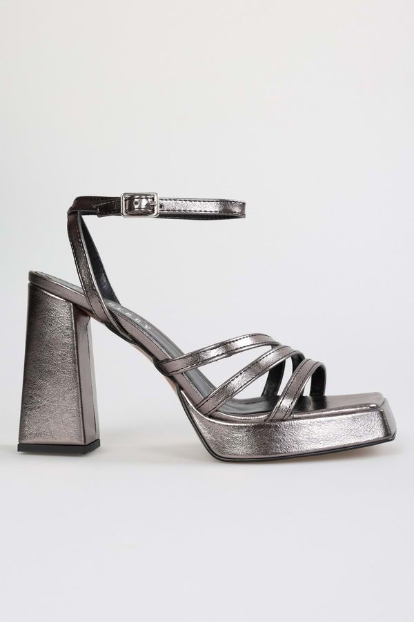 Shoeberry Shoeberry Women's Rosalind Platinum Metallic Platform Heeled Shoes