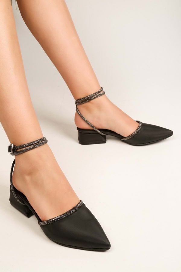 Shoeberry Shoeberry Women's Yune Black Satin Stitched Heels Shoes