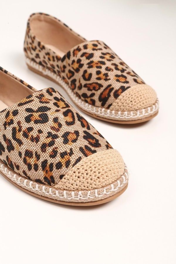 Shoeberry Shoeberry Women's Yurry Leopard Linen Espadrilles