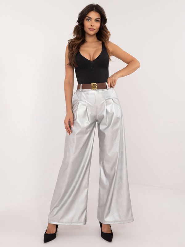 Fashionhunters Silver women's trousers made of eco-leather with pockets