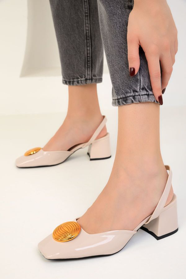 Soho Soho Beige Patent Leather Women's Classic Heeled Shoes 18884
