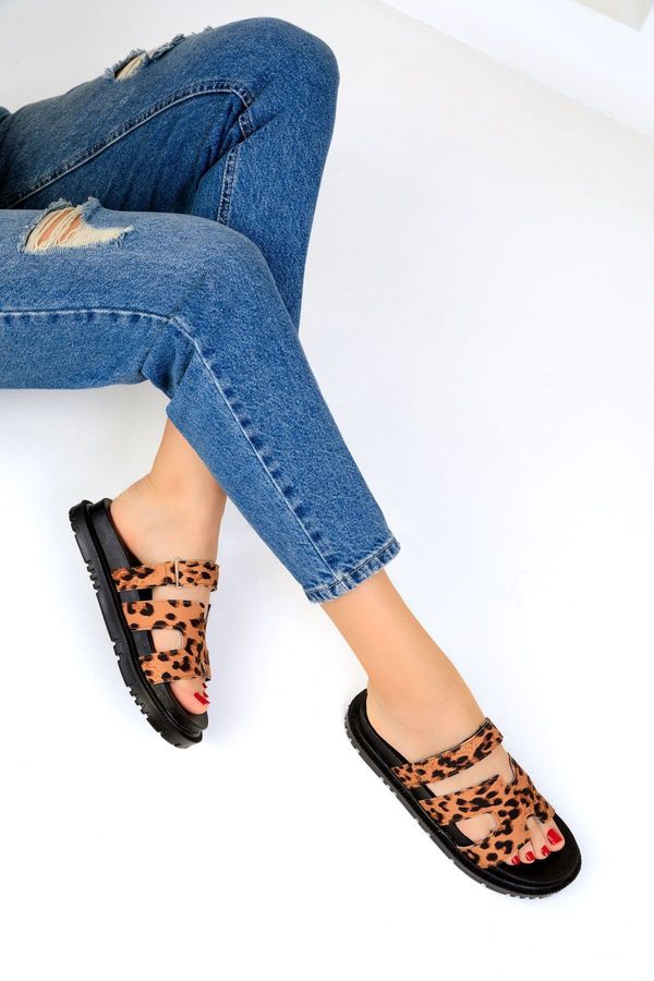 Soho Soho Leopard Women's Slippers 19290