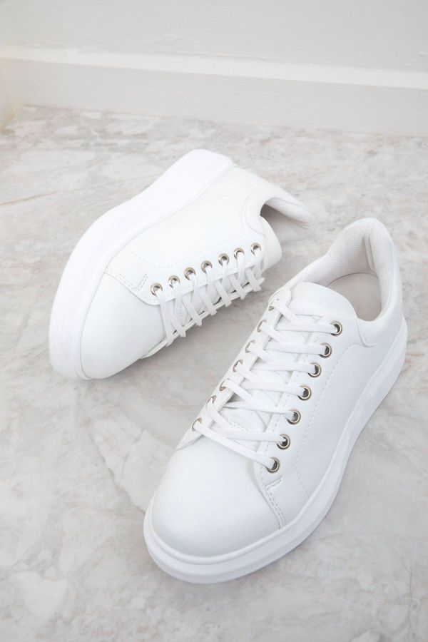 Soho Soho White Men's Sneakers 19624