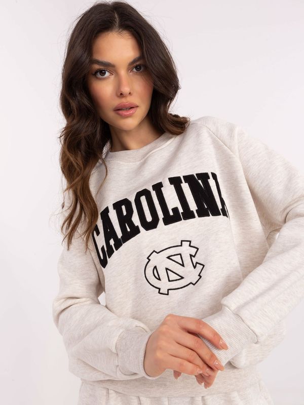 My Red Lips Sweatshirt-EM-BL-857-1.26X-light beige