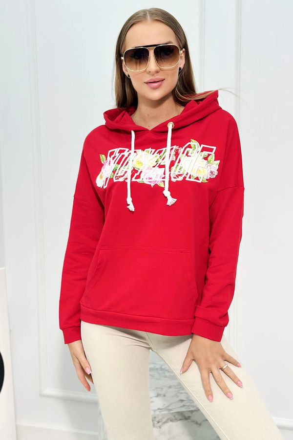 Kesi Sweatshirt with red Voyage lettering