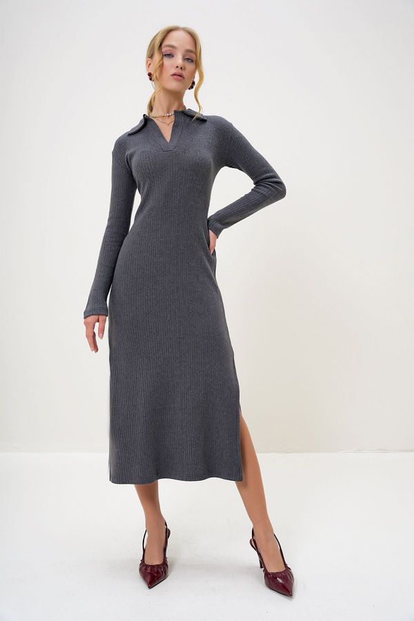 Trend Alaçatı Stili Trend Alaçatı Stili Women's Anthracite Polo Collar Half Placket Side Slit Interlock Fabric Dress