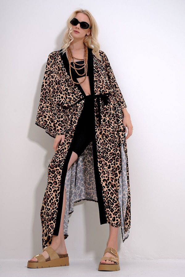 Trend Alaçatı Stili Trend Alaçatı Stili Women's Beige Leopard Patterned Bellows Belted Maxi Length Kimono Caftan