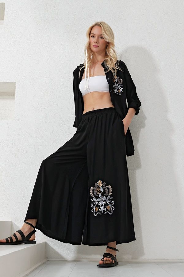 Trend Alaçatı Stili Trend Alaçatı Stili Women's Black Back and Front Embroidered Long Shirt and Loose Trousers Set