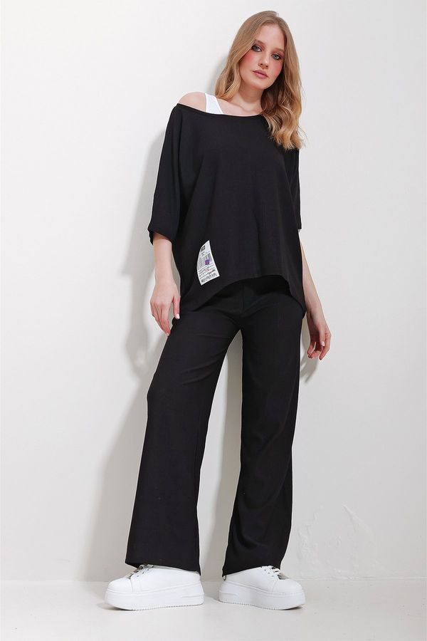 Trend Alaçatı Stili Trend Alaçatı Stili Women's Black Boat Neck Blouse And Palazzo Trousers 3-Piece Suit