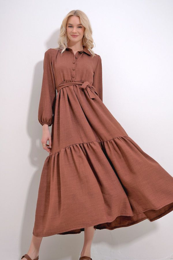 Trend Alaçatı Stili Trend Alaçatı Stili Women's Brown Buttoned Front Skirt Flounced Flamed Linen Maxiboy Dress