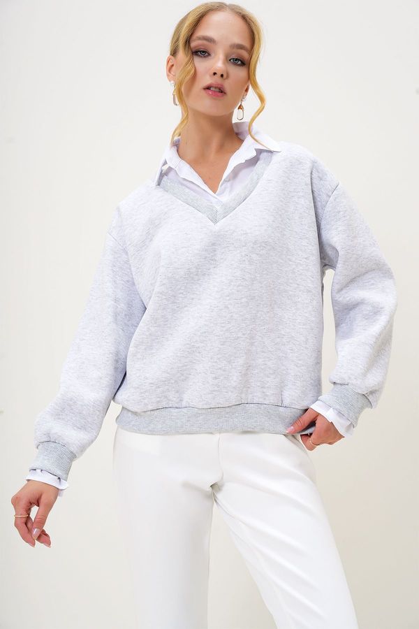 Trend Alaçatı Stili Trend Alaçatı Stili Women's Carmelange Shirt Garnished V Neck 3 Thread Raised Sweater